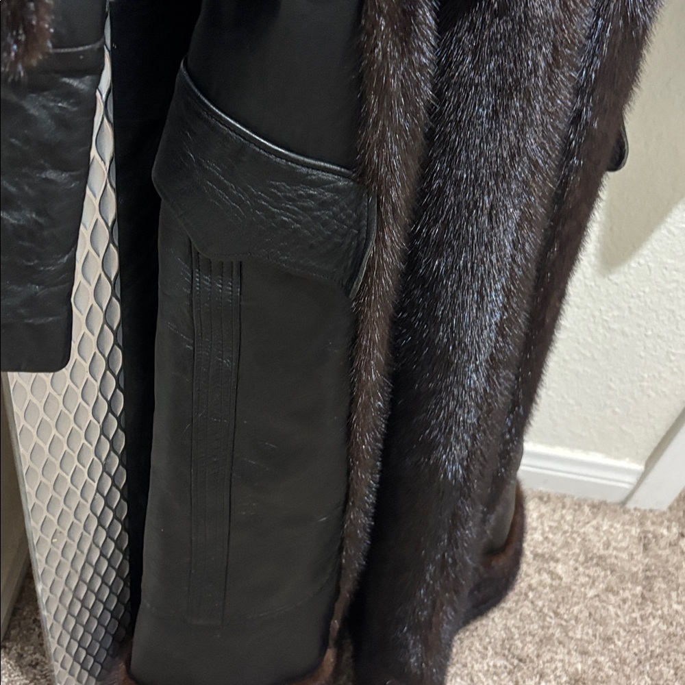 Mink Elegant Burgundy/Black Fur Coat - Picture 8 of 10